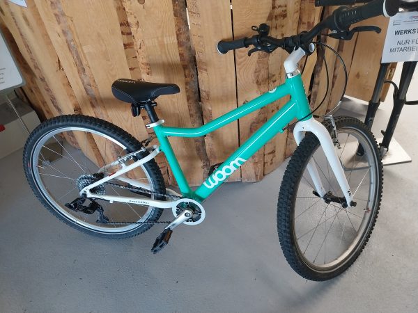 24" Woom 5 Original grün