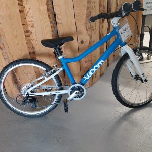 20'' Woom 4 blau