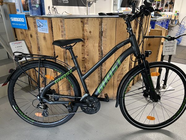 28'' Ghost Square R48